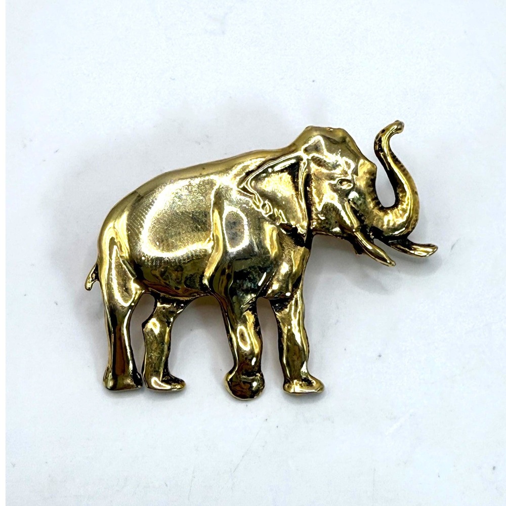 Vintage Gold Tone Elephant Brooch – Whimsical‎ Animal Statement Pin